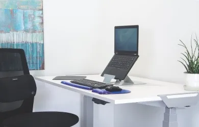 Dlaczego podkładka pod laptop jest tak ważna?